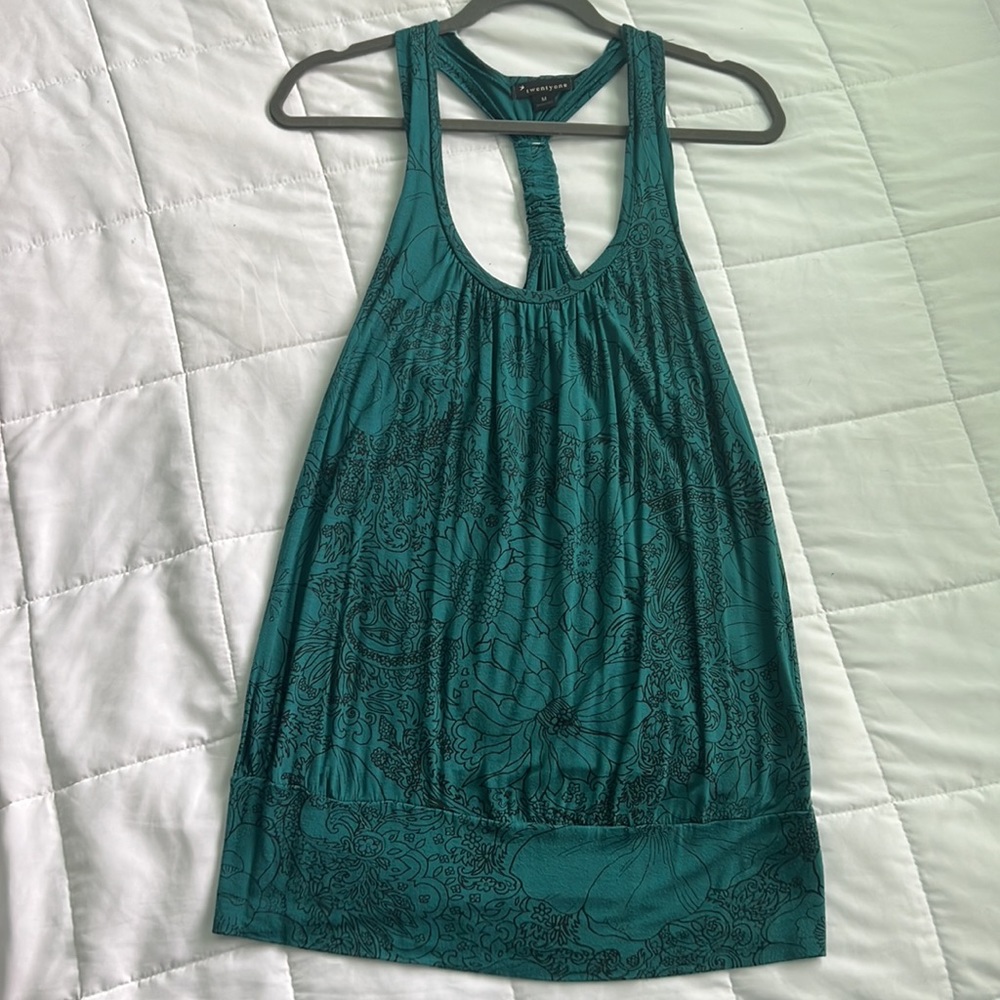 Sleeveless Top